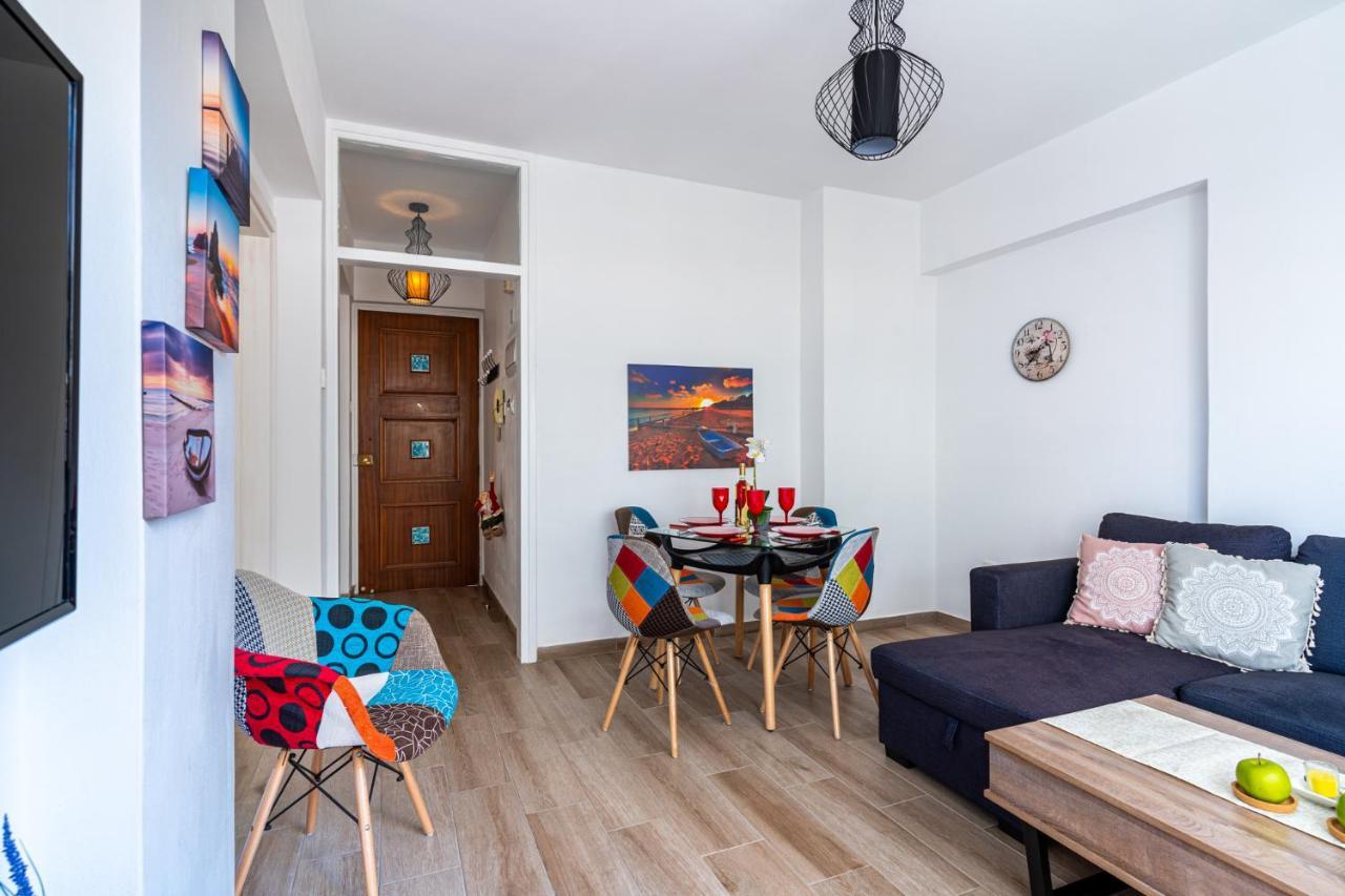 Berries 1-Br Apt In Larnaca Bagian luar foto